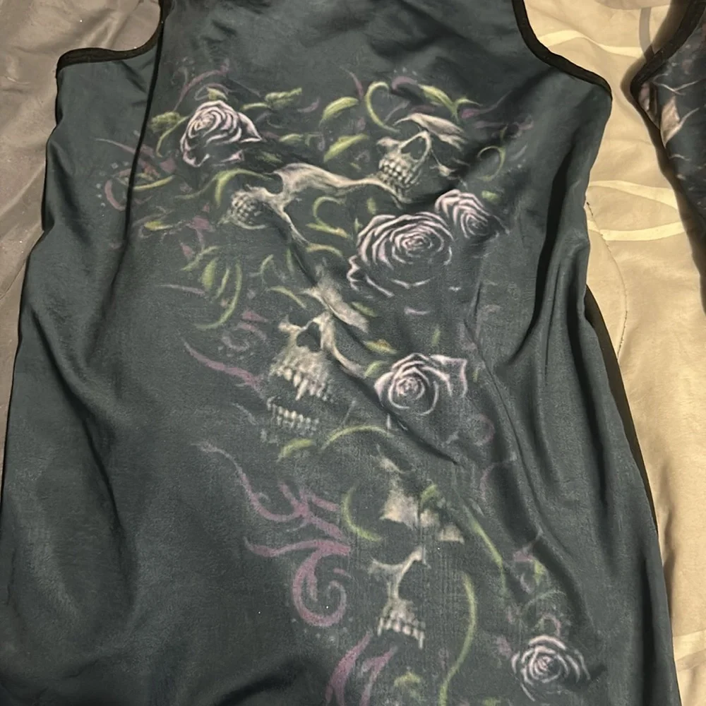 Women's Gothic Skull Tank Tops - Picture 3 of 4